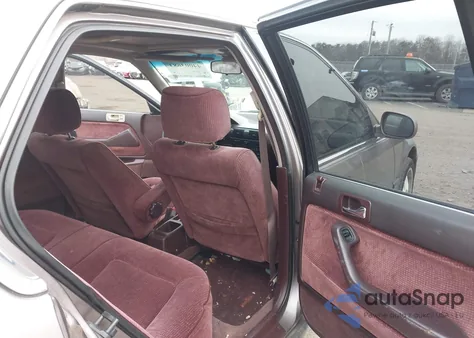 1993 Honda Accord Ex из США, поврежденный, VIN JHMCB7674PC048774